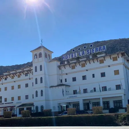 La Sierra-2